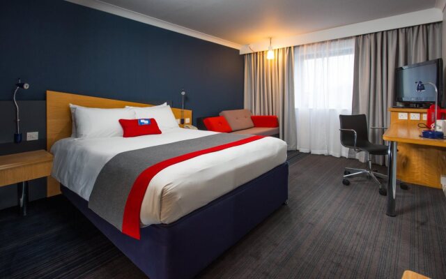 Holiday Inn Express Birmingham - Oldbury, an IHG Hotel