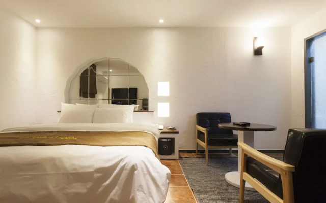 Hotel Leaders