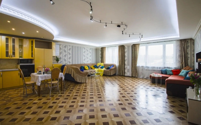 Moment House on 1 Podmoskovny Boulevard
