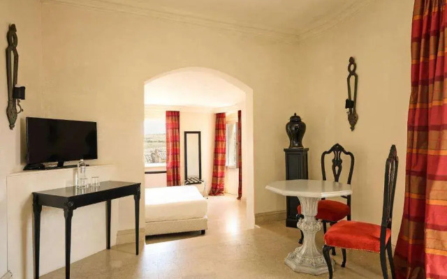 Palazzo Gattini Luxury Hotel