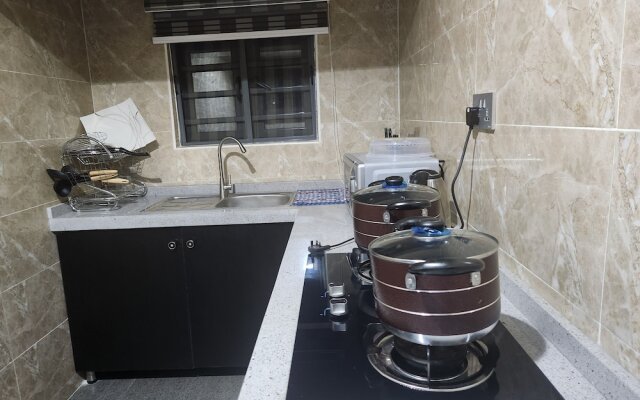 Triple Tee Luxury Hotel