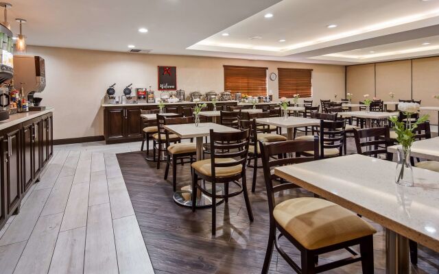 Best Western Plus West Covina Inn