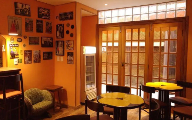 Residencial Gigóia Inn