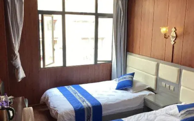 Yajiang Yihao Homestay
