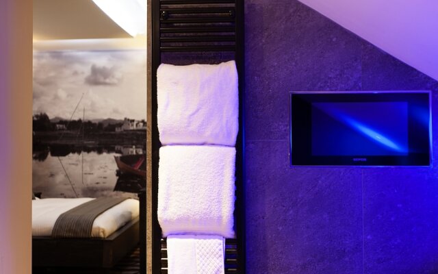 Rooms & Suites Picardy Place