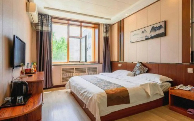 Daqing Jinhuzhixing Hotel