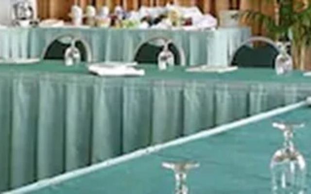 Cara Suites Hotel & Conference