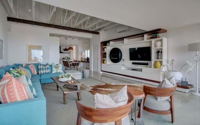 3 Degrees North Penthouse