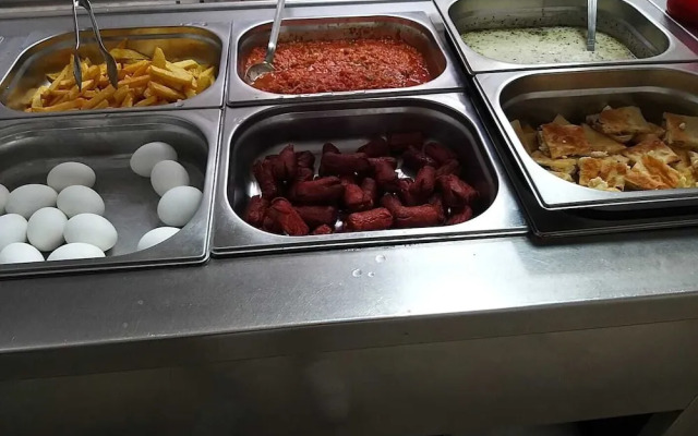 Adanaz Otel