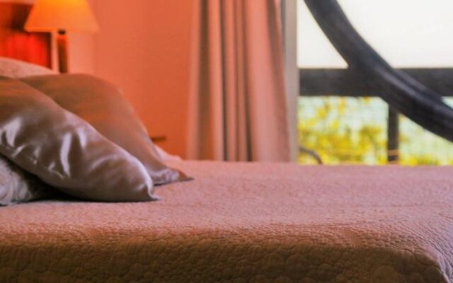 Pousada Estaleiro Village