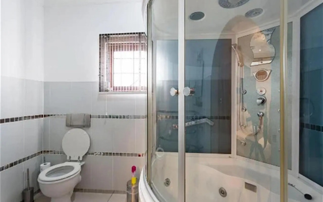 Buckleigh Guest House