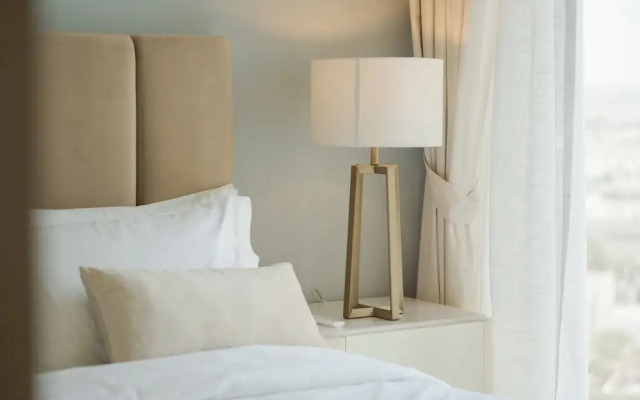 KeyRock Living - Premium Apt with Pool