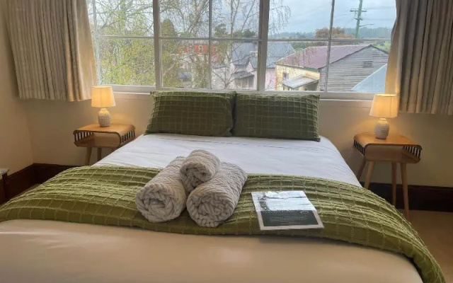 Wandering Trout – Guest Rooms – Mole Creek