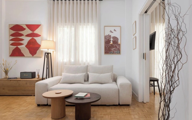 Kolonaki Athena Residence by Fineline
