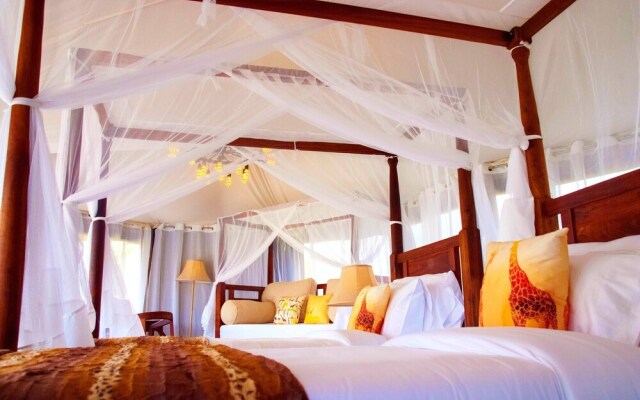 Serengeti Tortilis Camp