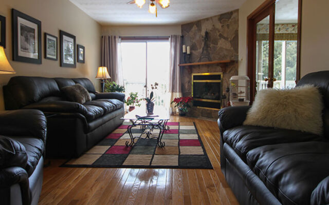 Rose Court Bed & Breakfast