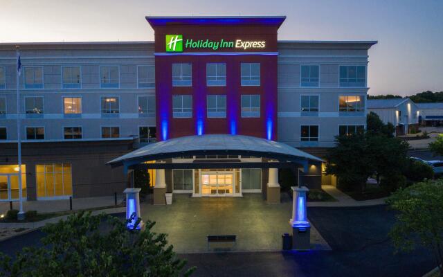 Holiday Inn Express Lexington North-Georgetown, an IHG Hotel