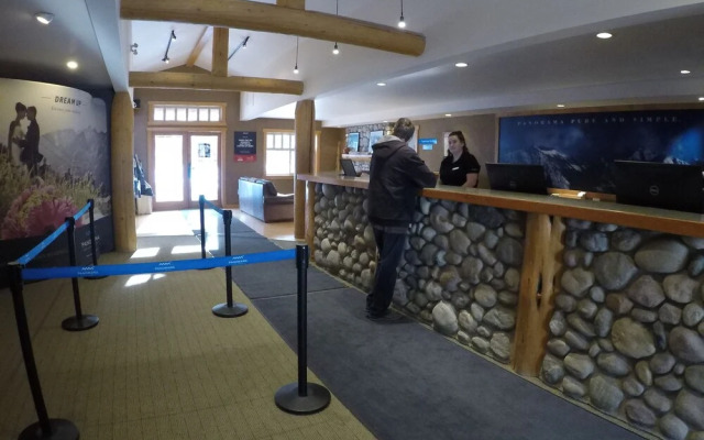 Panorama Vacation Retreat at Horsethief Lodge