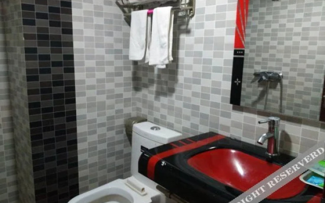 Xianglong Hotel