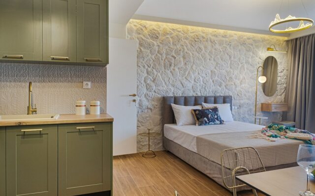 Merelia Aurora Apartments