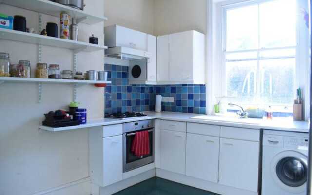 West Hampstead 2 Bedroom Apartment