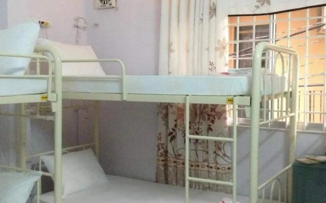 Long Hostel