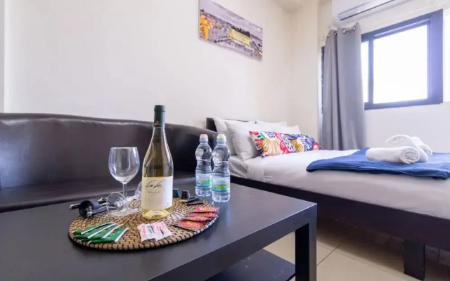 NHE Machne Yehuda Apartments