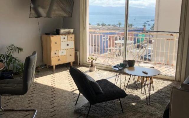 Appartement t4 spacieux 100m2 climatisé