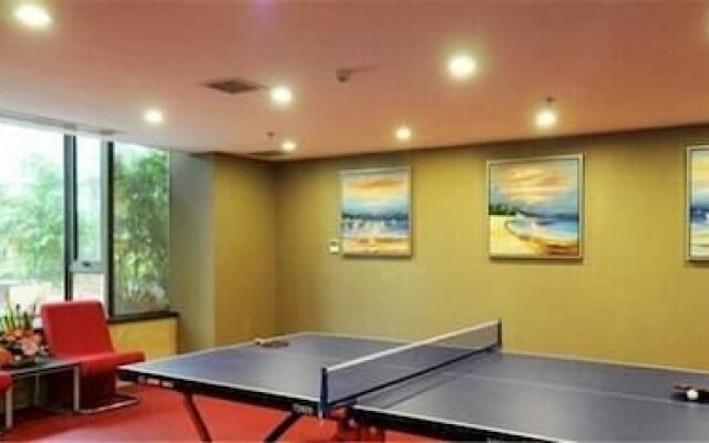 Starway Hotel Nanchang Hongguzhong Avenue Qiushui Plaza