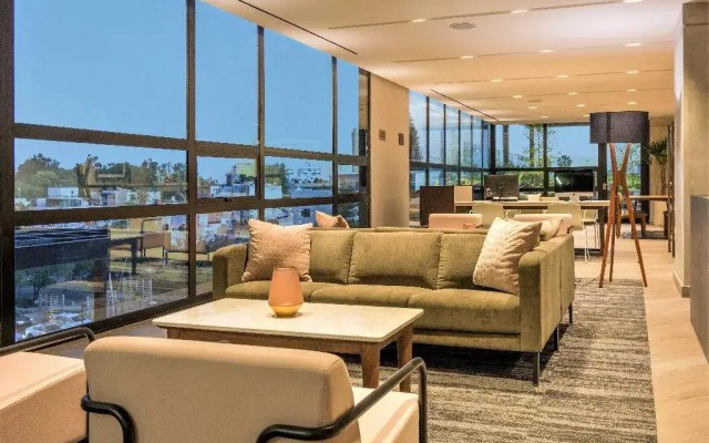 Staybridge Suites Guadalajara Novena by IHG