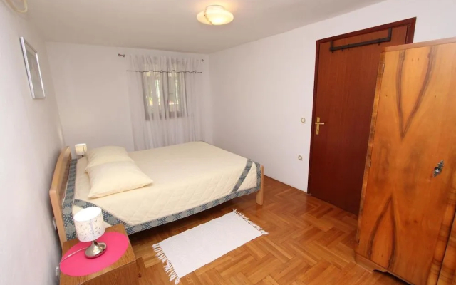Apartments and Room Silvana