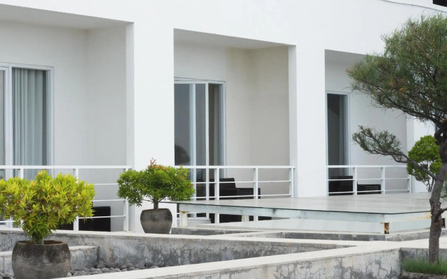 Bromo Park Hotel