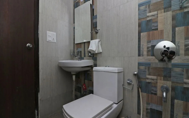 OYO 1125 Hotel City Point