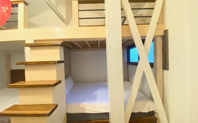 Matsuri Loft House