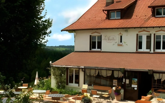 Auberge De La Vigotte