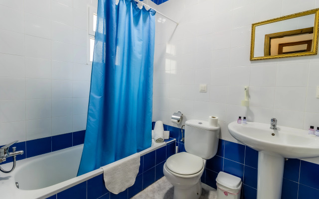 Hotel Las Errizas by Vivere Stays