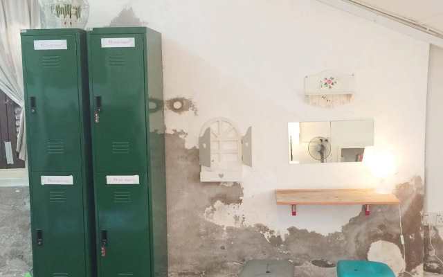 Noob Hostel