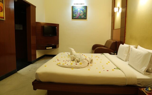 Fabhotel Prime Chennai Deluxe