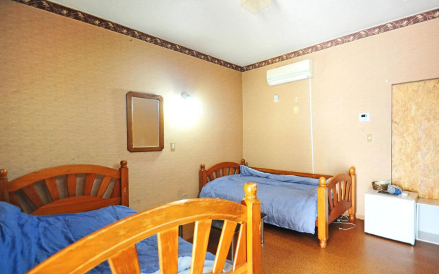 Next Tainment - Hostel