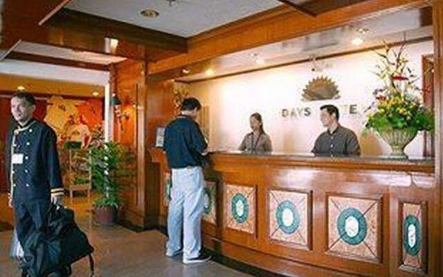 Days Hotel Cebu Airport