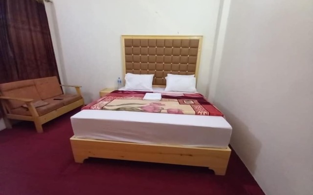 FR Darya E Swat Hotel