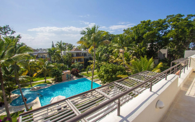 Apartments Infiniti Blu