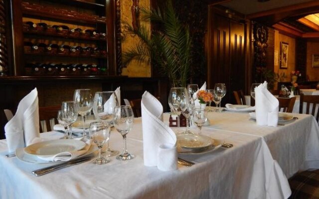 Hotel Tryavna Complex