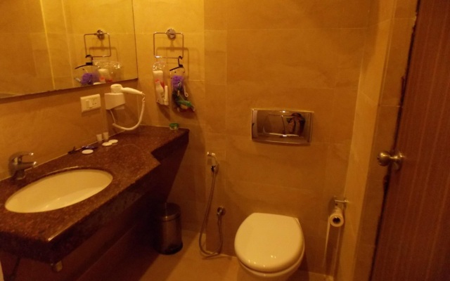 J Hotel