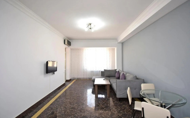 Buzand street 1 bedroom Modern apartment near Republic Square BU955