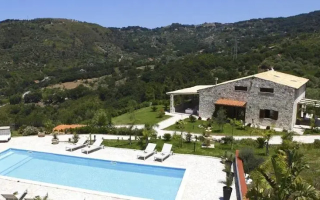 Villa Costanza