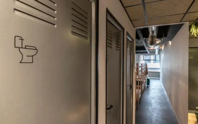 Ekoos Hostel