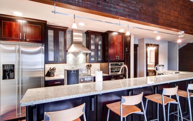 Lakeside 1629 by Park City Lodging