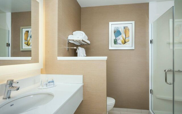 Fairfield Inn & Suites by Marriott Tacoma DuPont