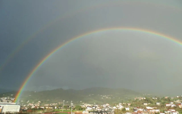 Duplex grandes cristaleras impresionantes vistas